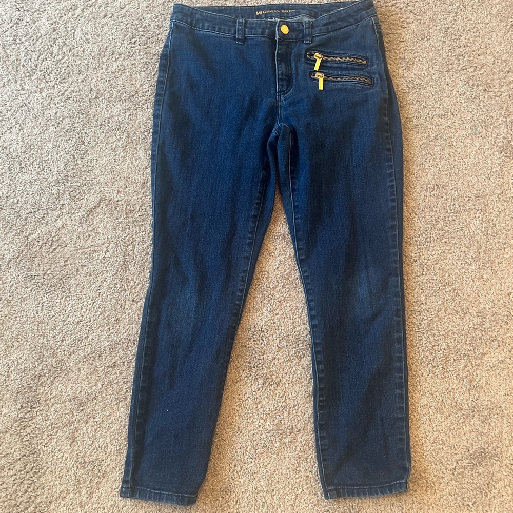 Michael Kors blue Jean denim Capris gently used  gold zippers size 6 skinny fit